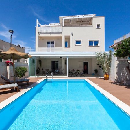 Dimora Nesea Bed & Breakfast Cozze Exterior foto