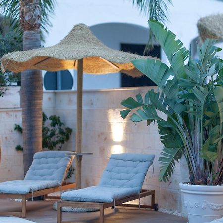 Dimora Nesea Bed & Breakfast Cozze Exterior foto