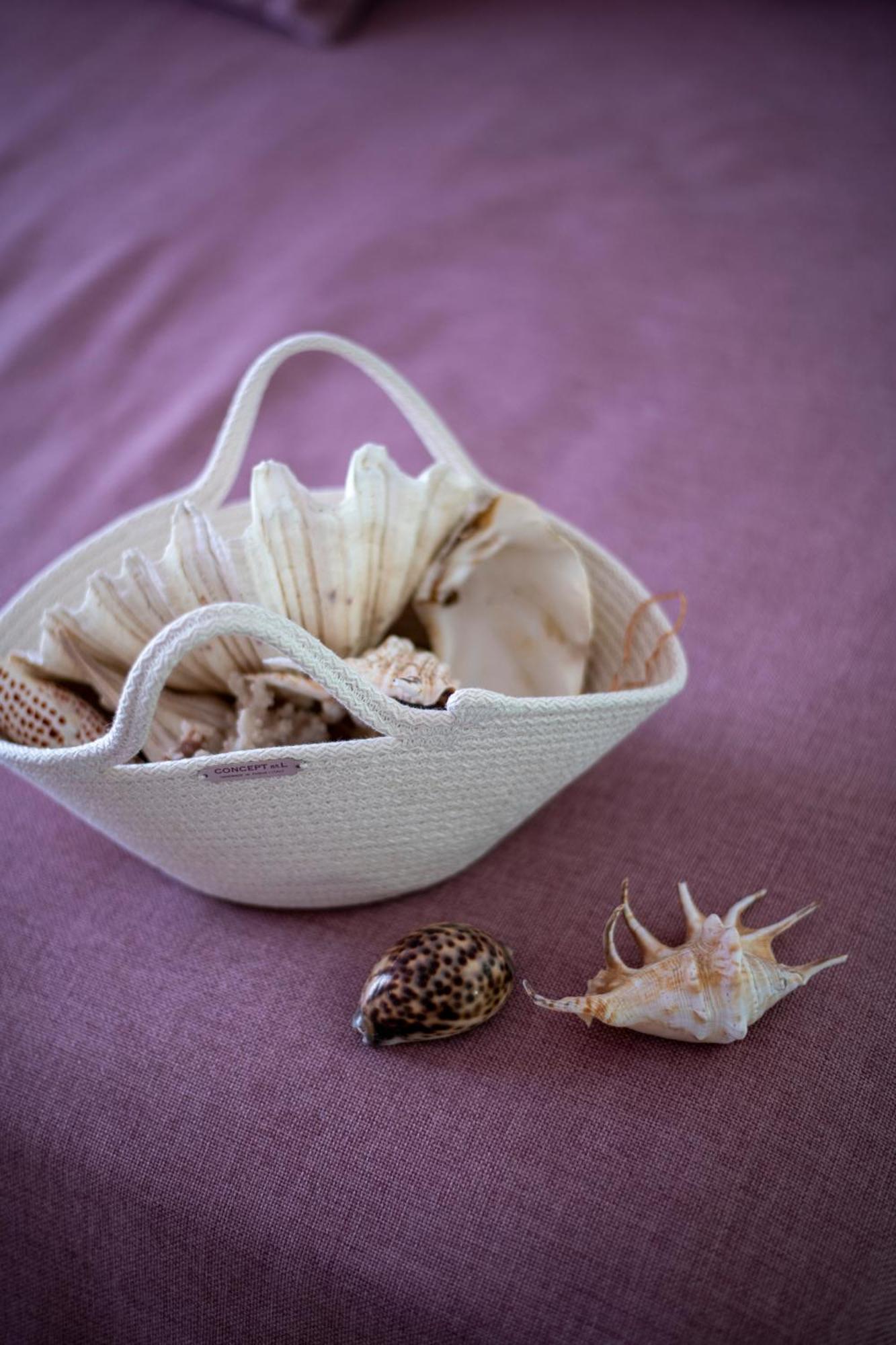 Dimora Nesea Bed & Breakfast Cozze Exterior foto