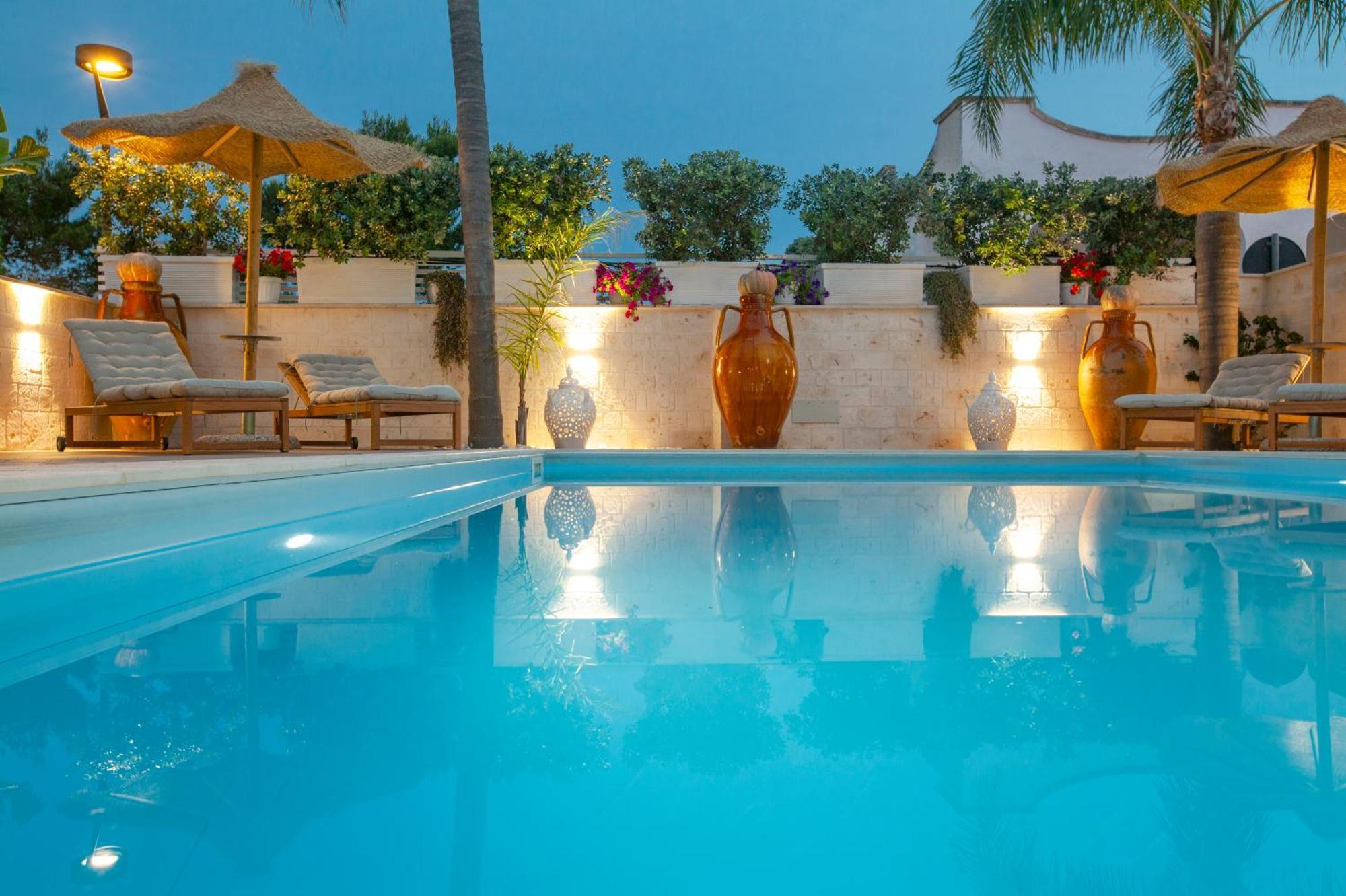 Dimora Nesea Bed & Breakfast Cozze Exterior foto
