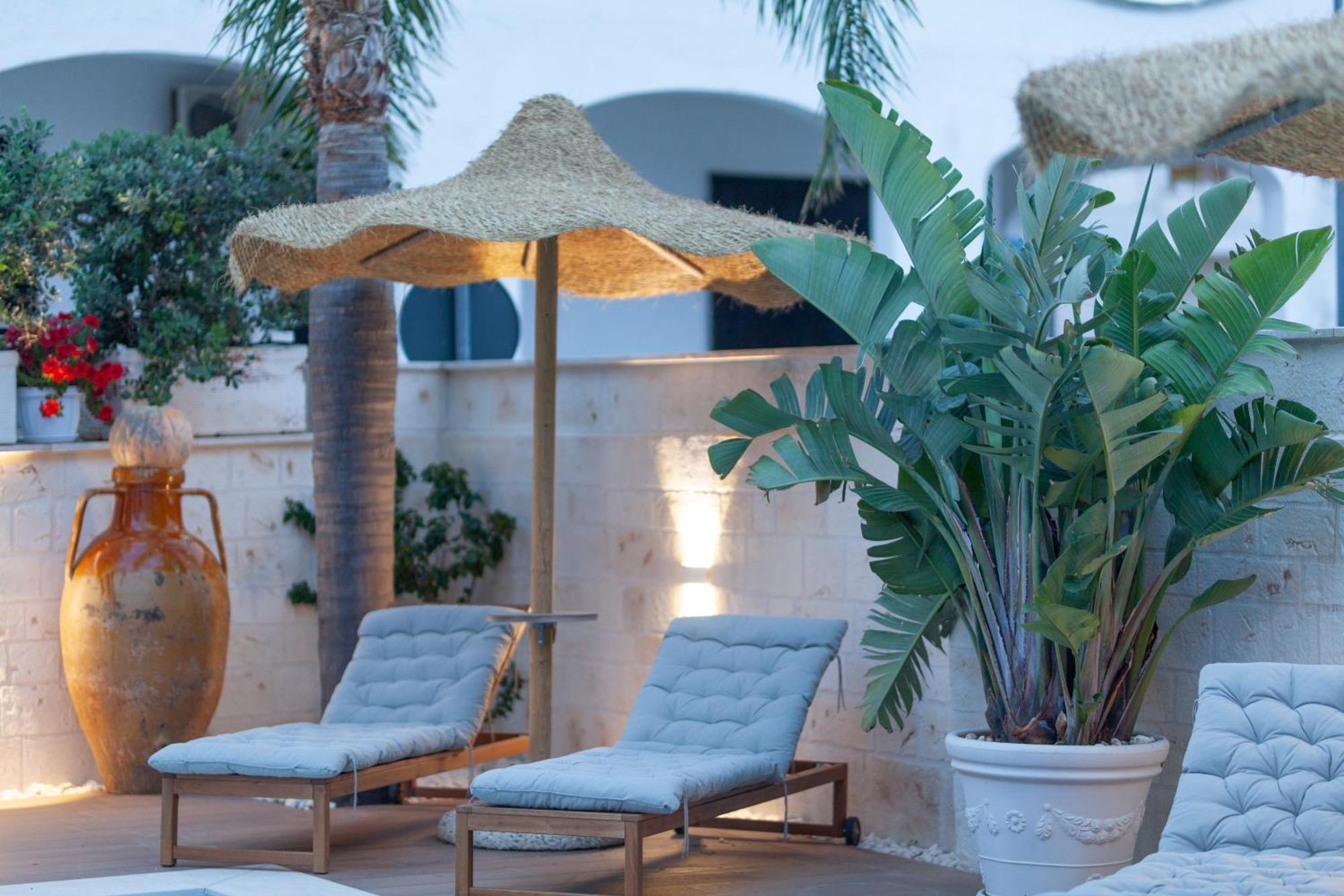 Dimora Nesea Bed & Breakfast Cozze Exterior foto